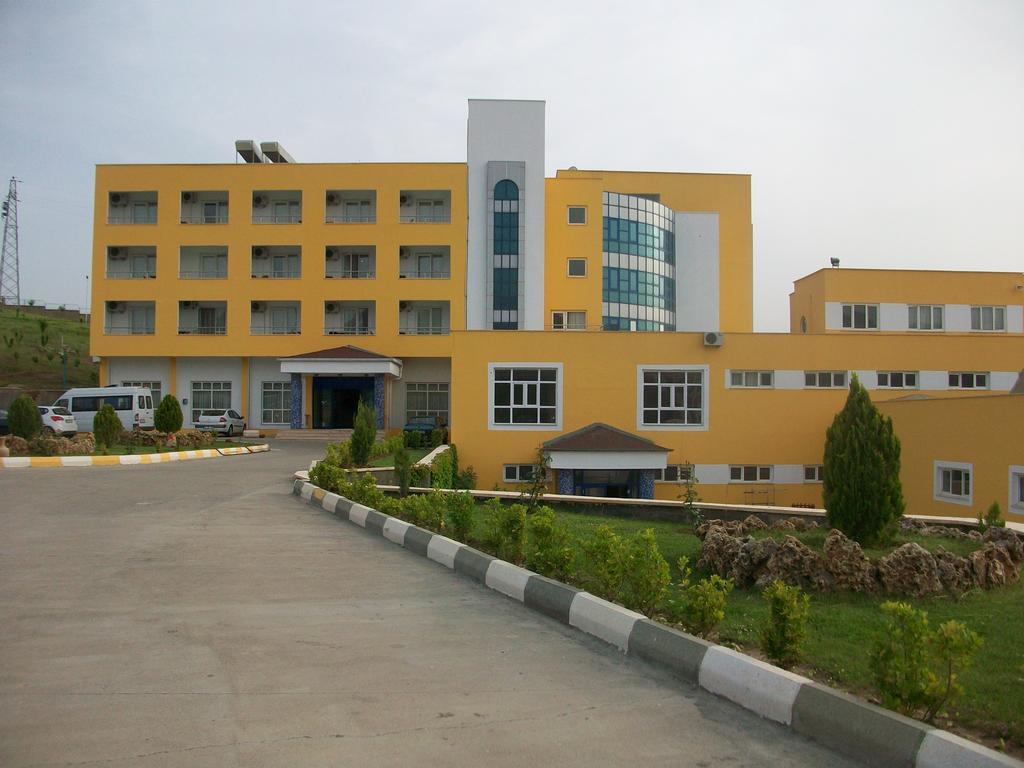 Bato Thermal Hotel Batman Eksteriør bilde