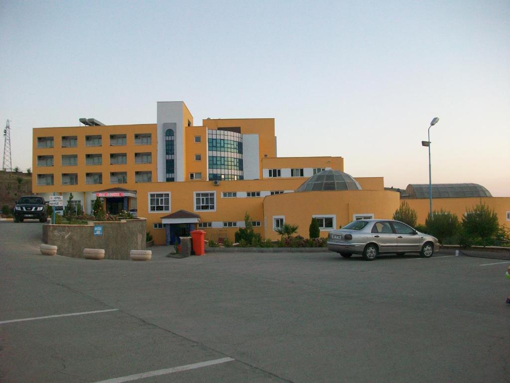 Bato Thermal Hotel Batman Eksteriør bilde